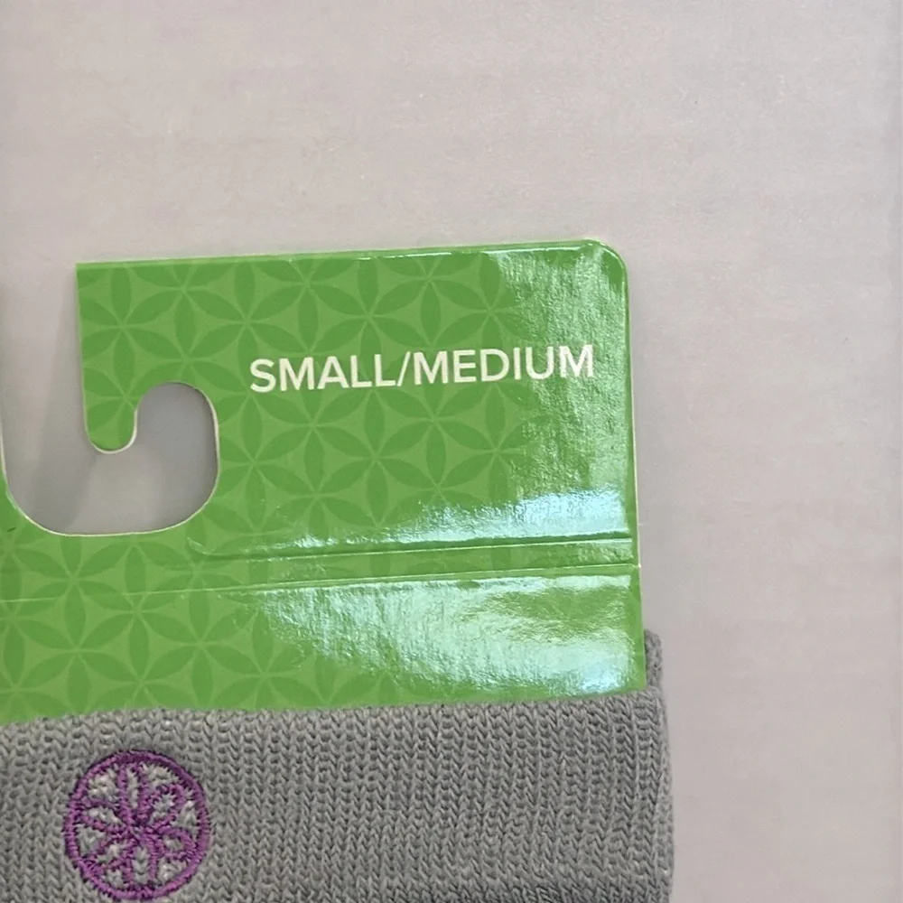 GAIAM yoga socks
